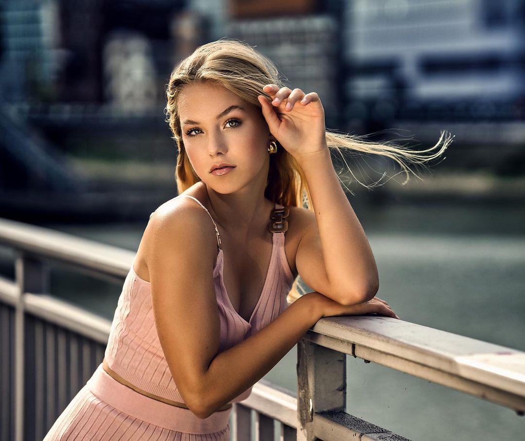 Amelie Lammers Amelie Lammers