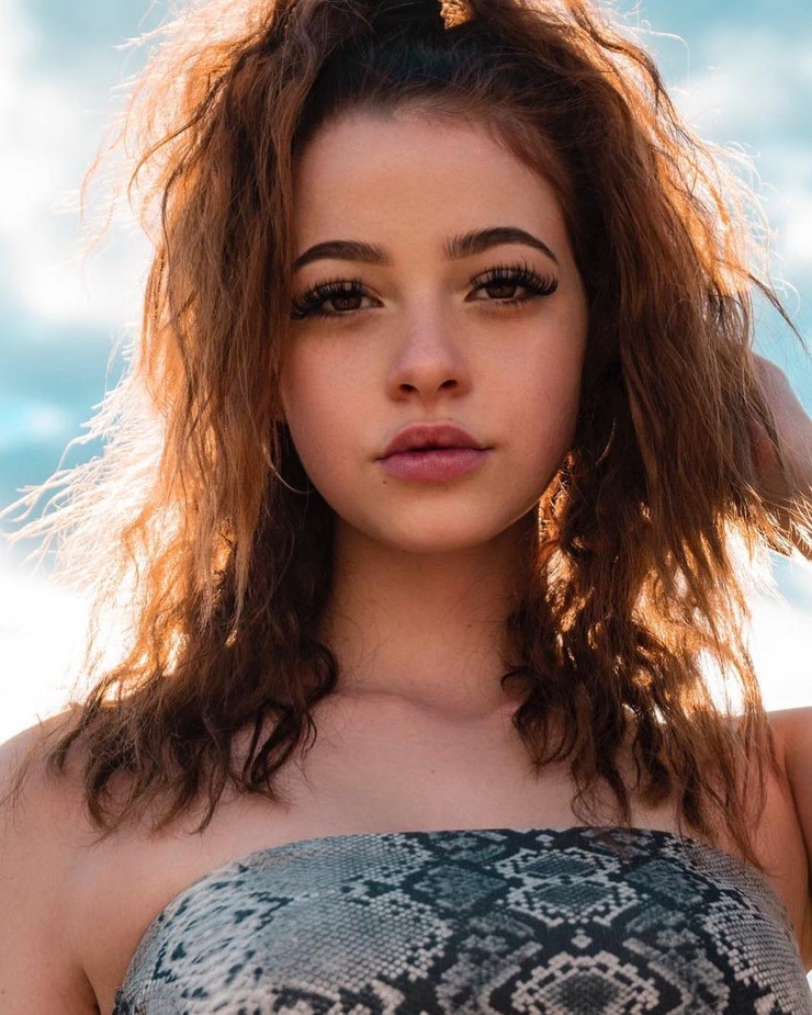 Picture Of Arantza Davila 