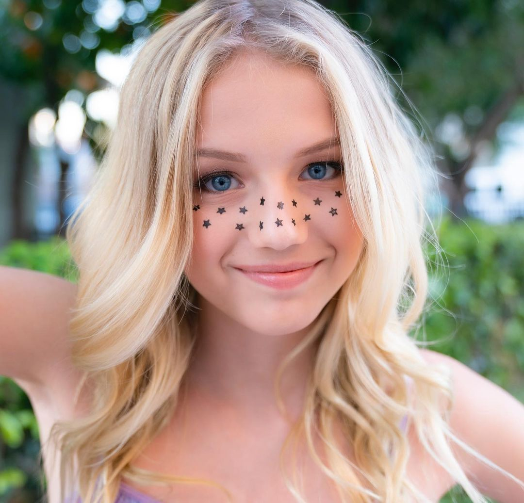 Indi Star