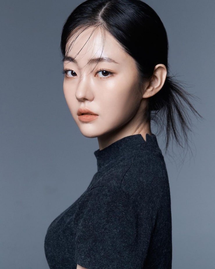 Picture of Han Sung-Yun