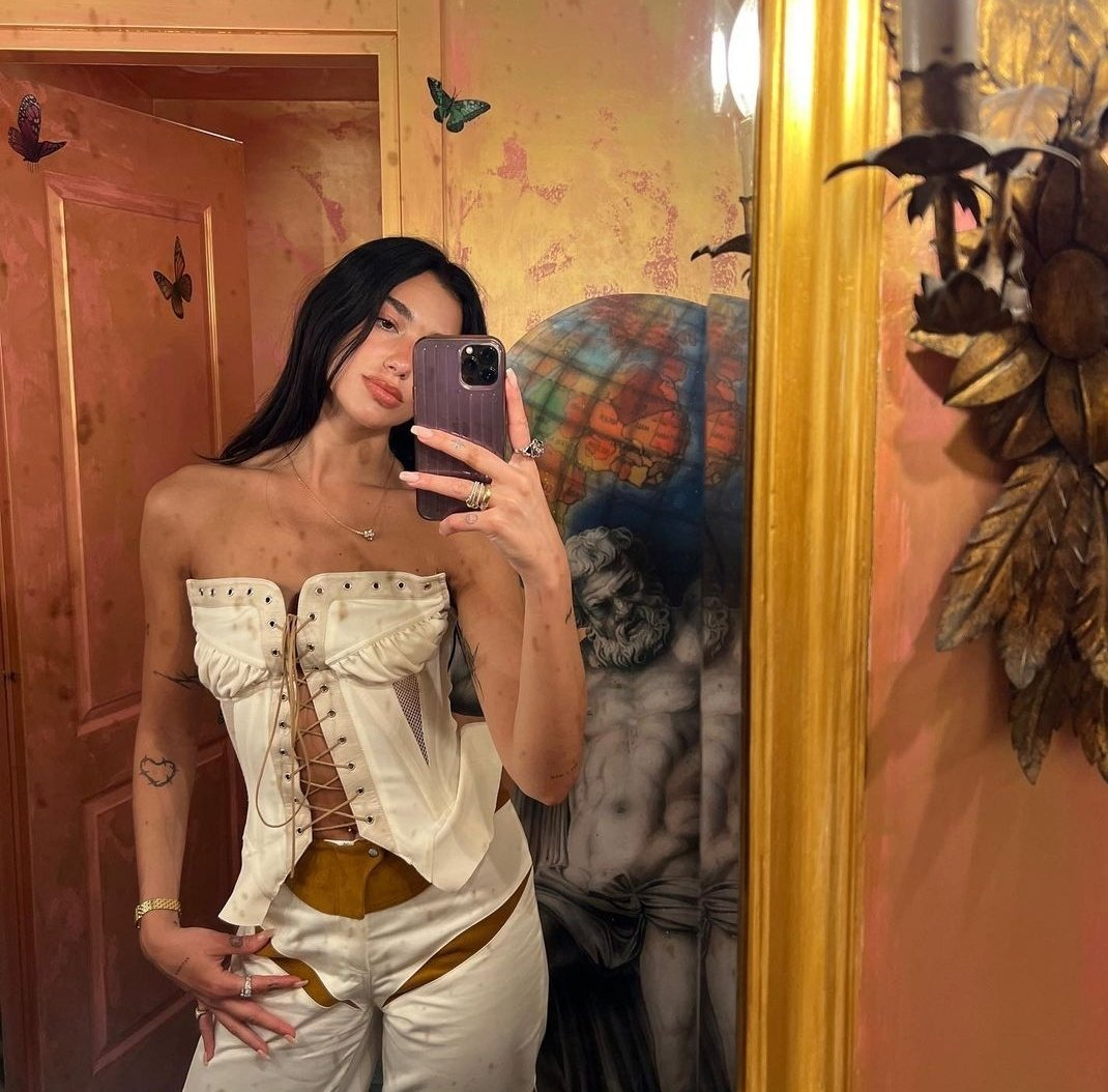 Dua Lipa