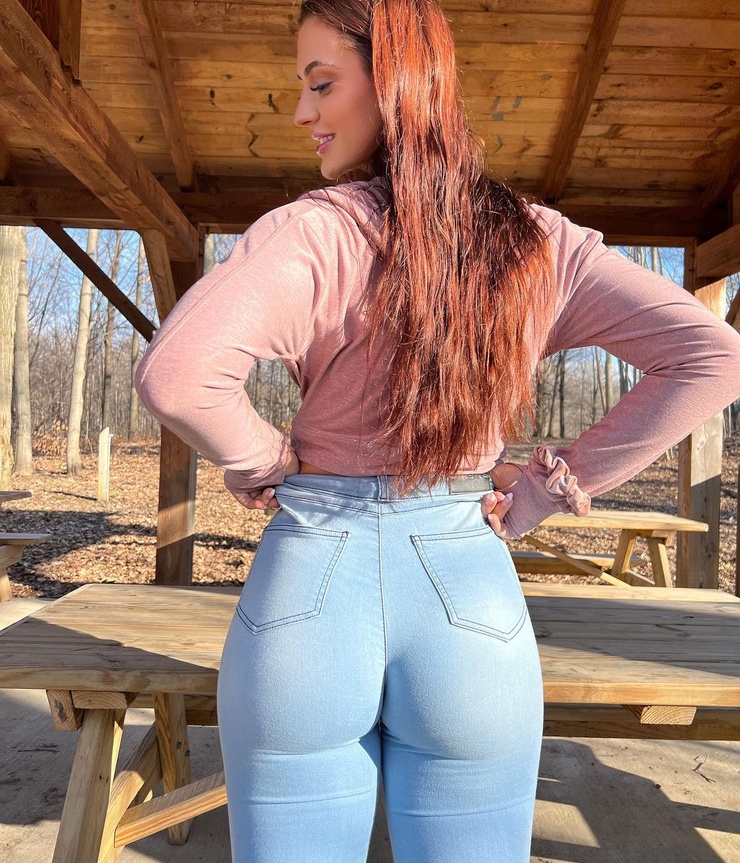Picture of Jakara Mitchell