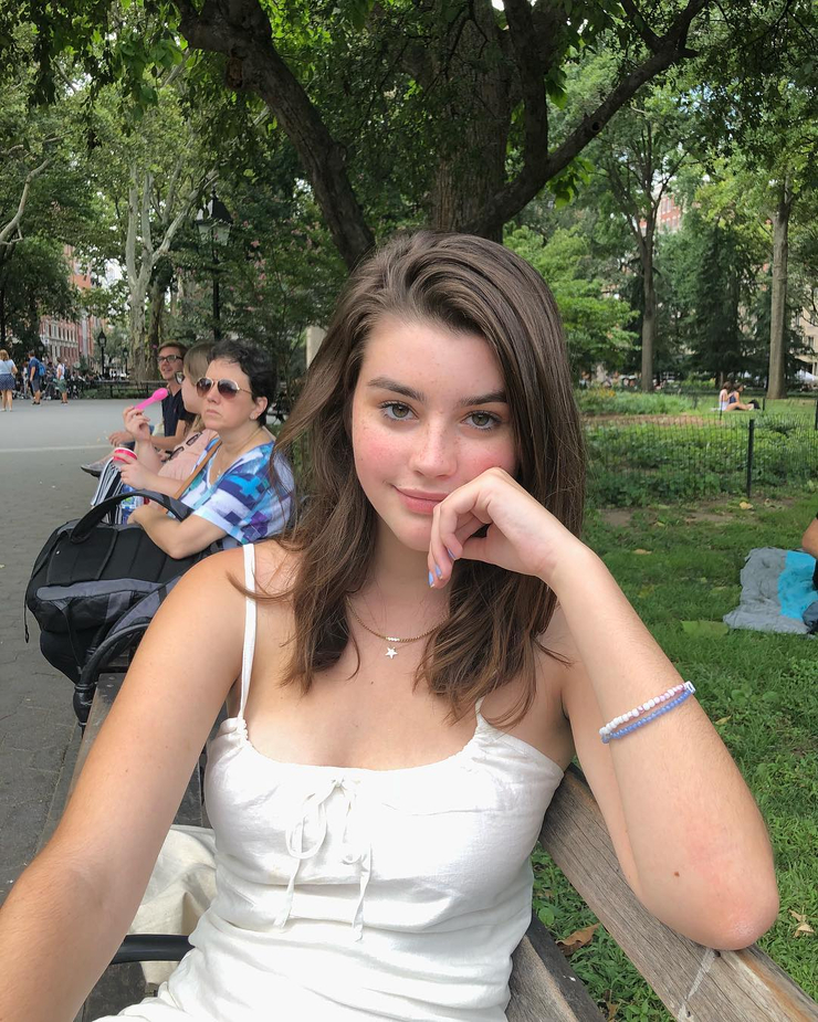 Image of Audrey Holcomb