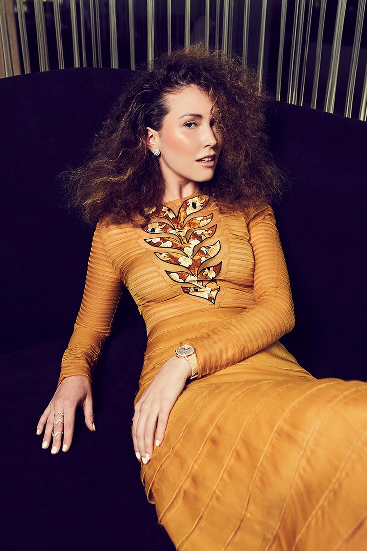 Loren Allred image