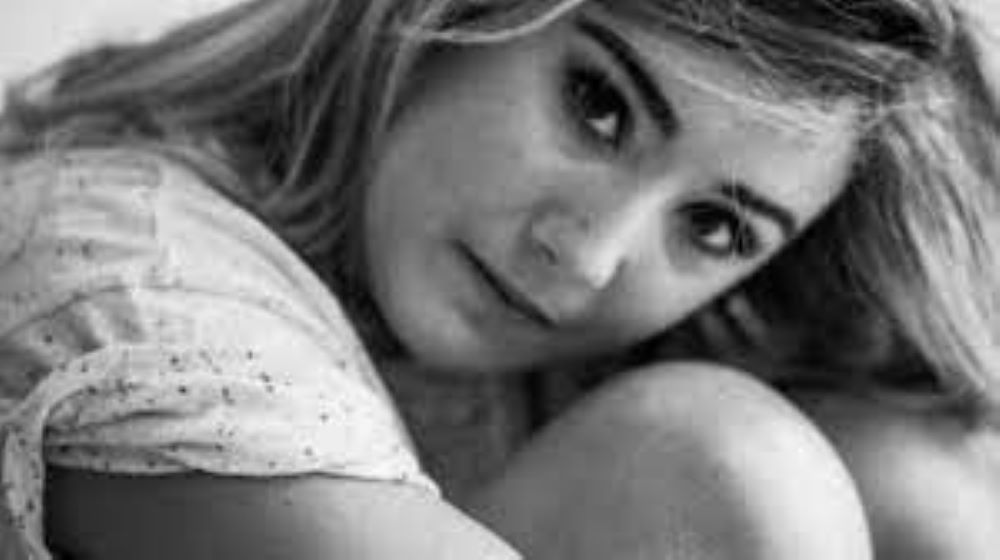 Anais Aidoud Anais Aidoud