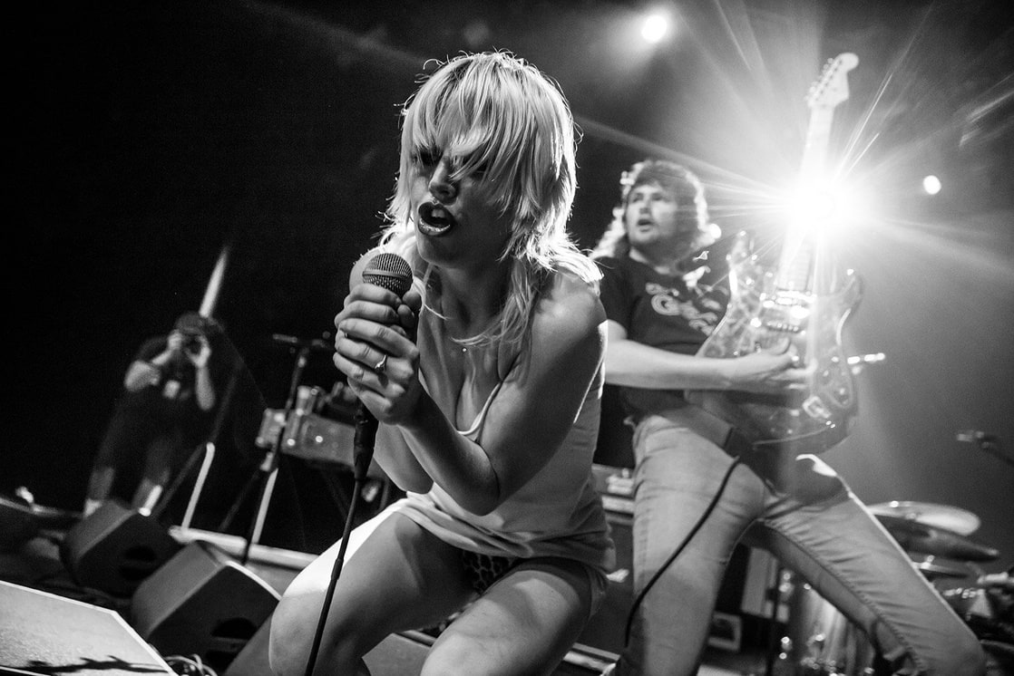 Amyl and the Sniffers