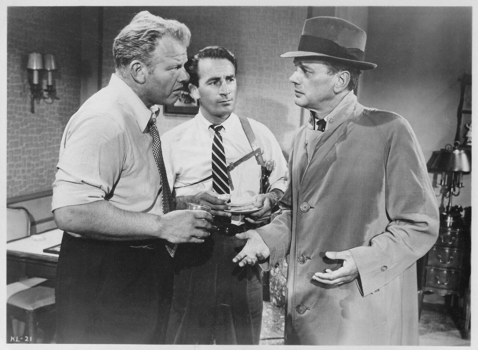 Alan Hale Jr., John Beradino, Joseph Cotten