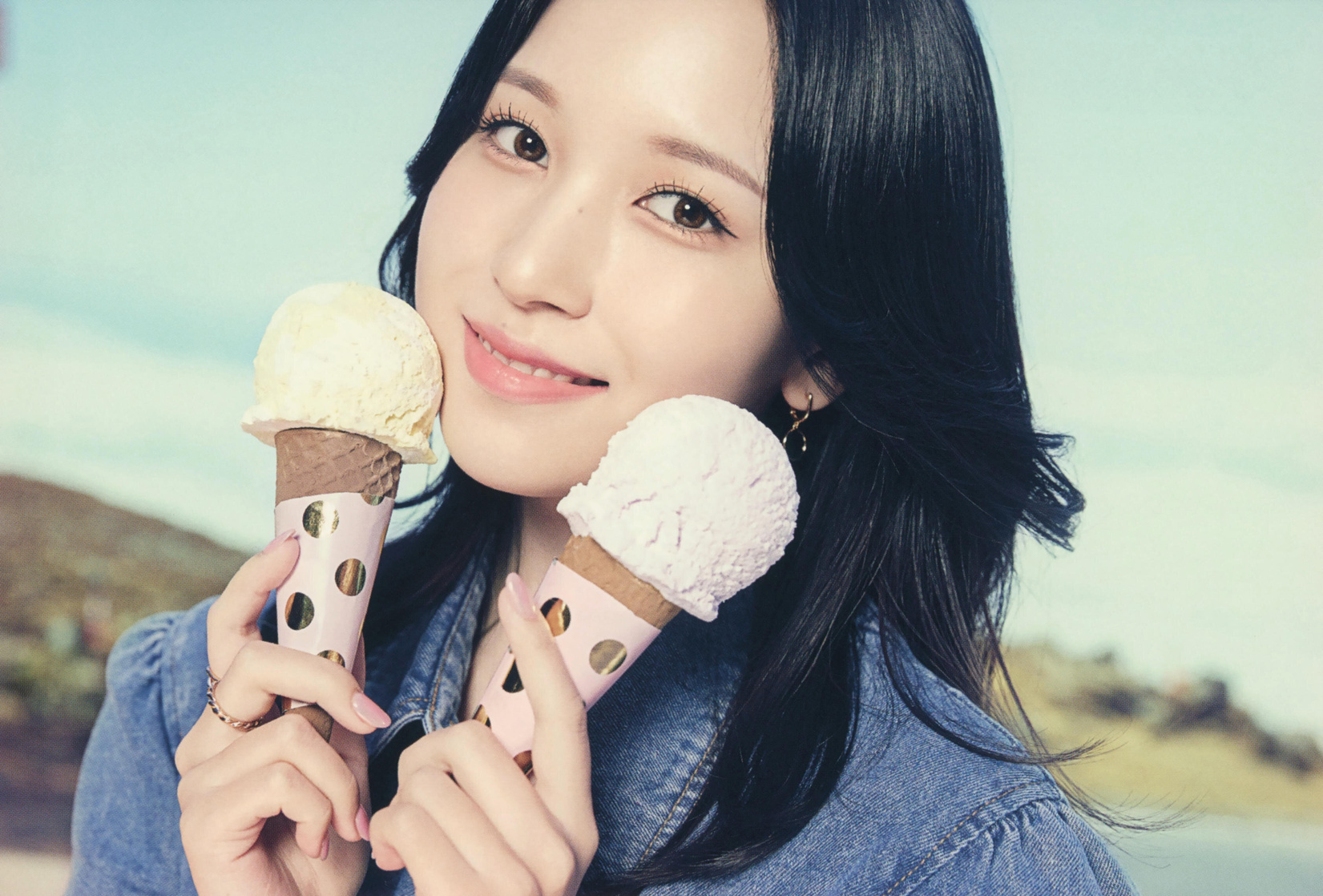 Myoui Mina