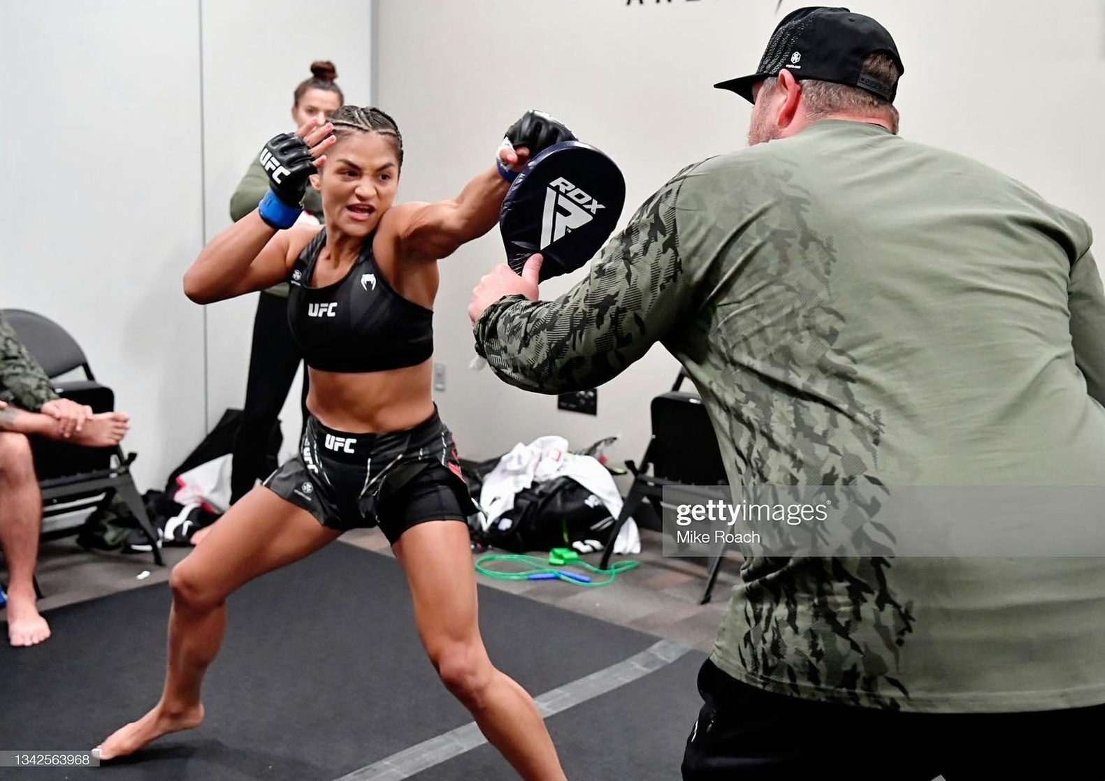 Cynthia Calvillo