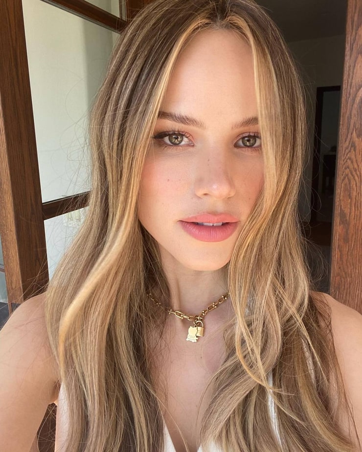 Halston Sage picture