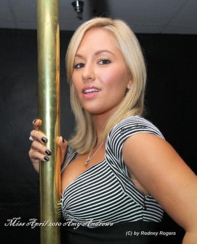 Picture of Amy Leigh Andrews.