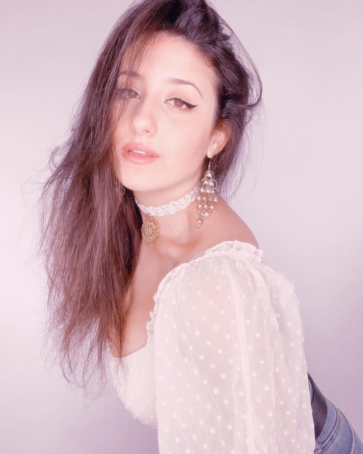 Jada image