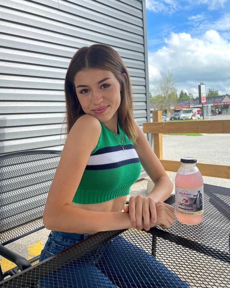 Picture of Ava Rose Beaune