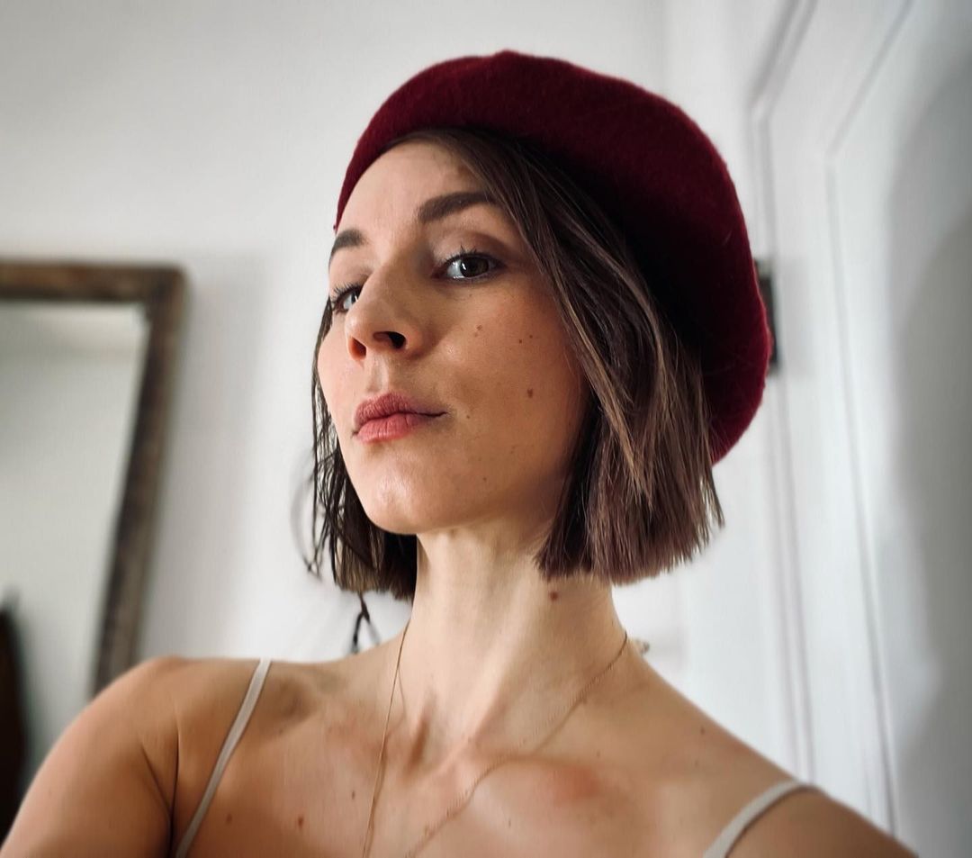 Troian Bellisario Troian Bellisario