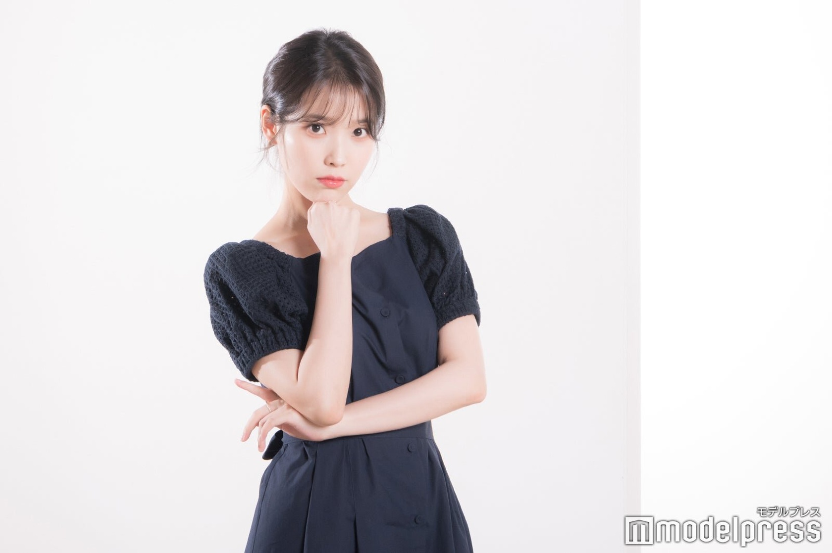 IU