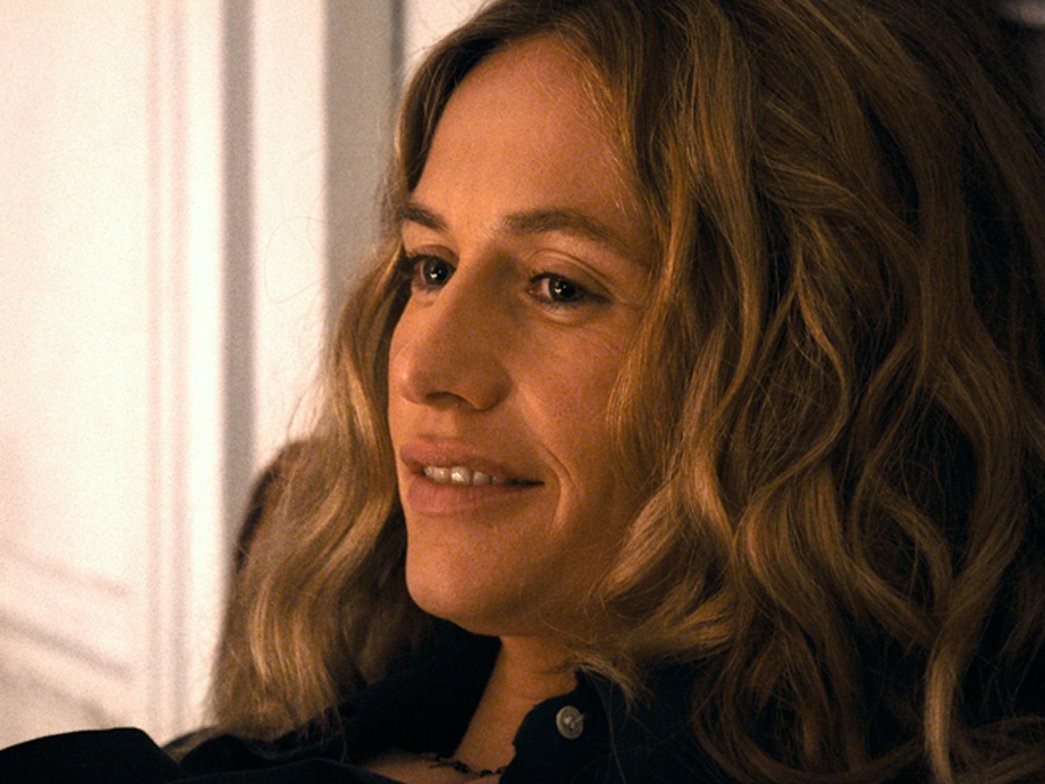 Cécile De France