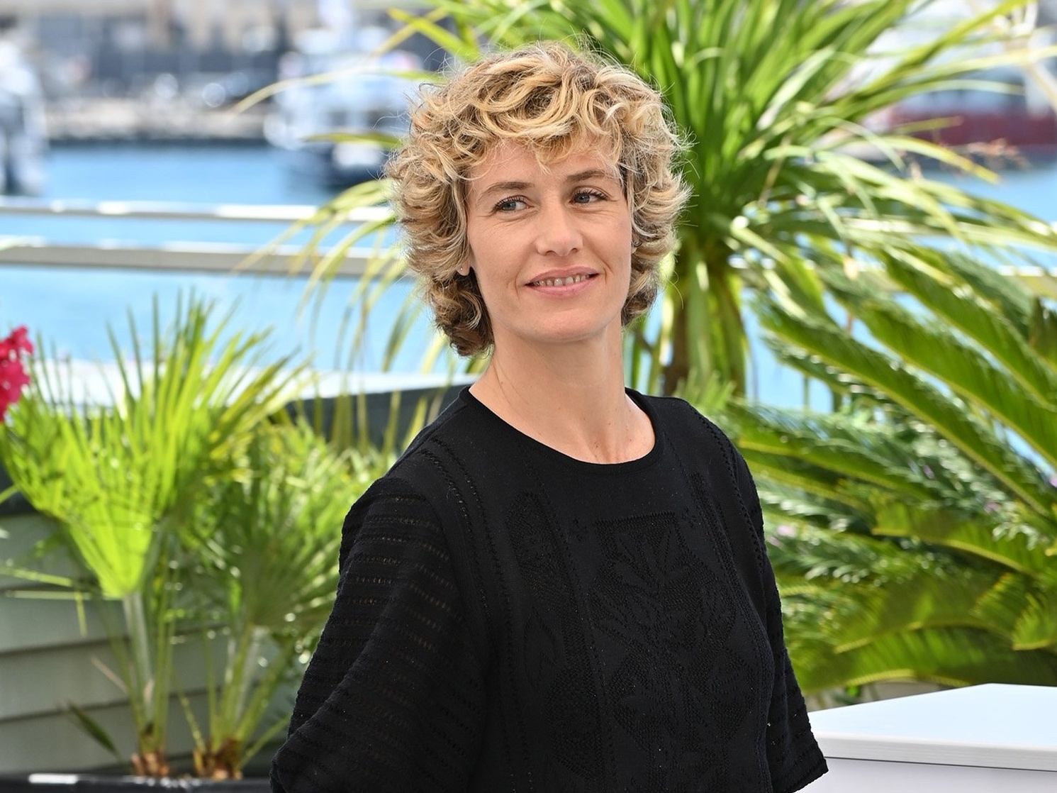 Cécile De France