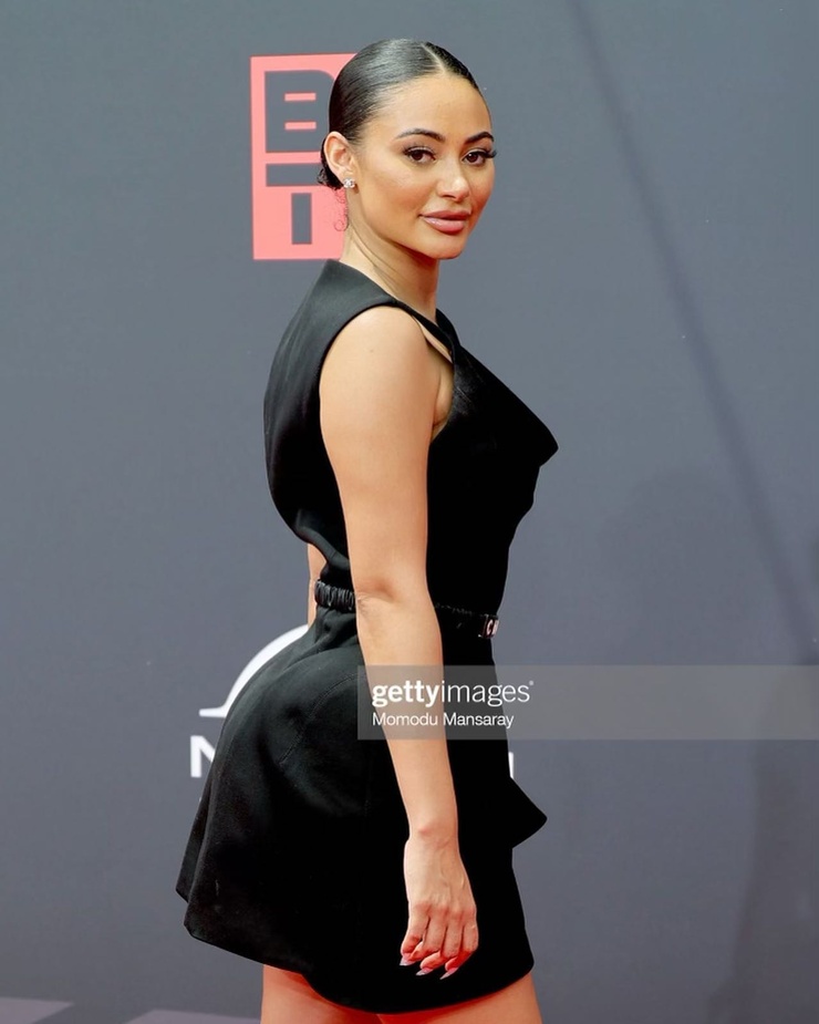 Image of Tamera Kissen