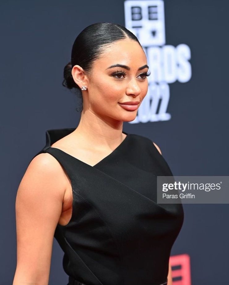 Tamera Kissen picture