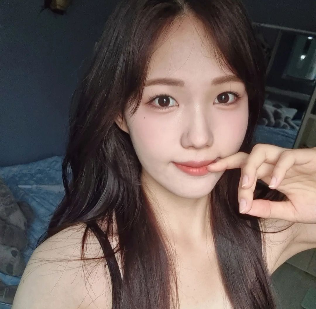Picture of Yina