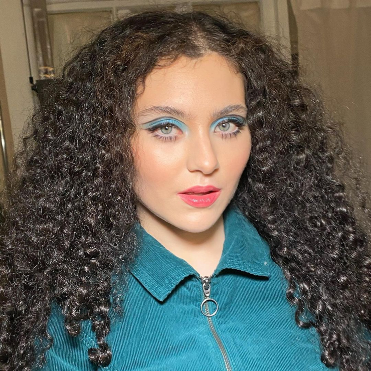Picture of Lilla Crawford