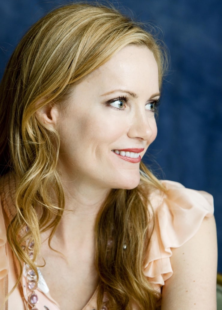 Picture of Leslie Mann.