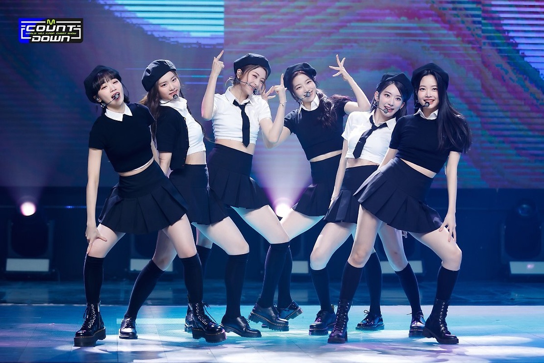 Picture of LE SSERAFIM