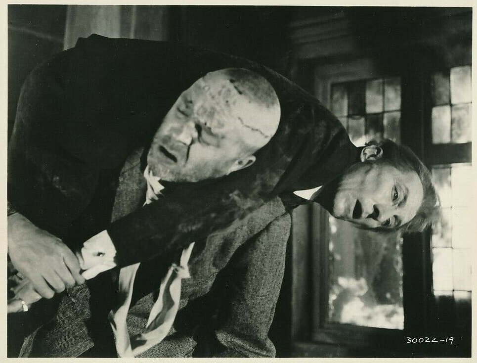 Freddie Jones, Peter Cushing