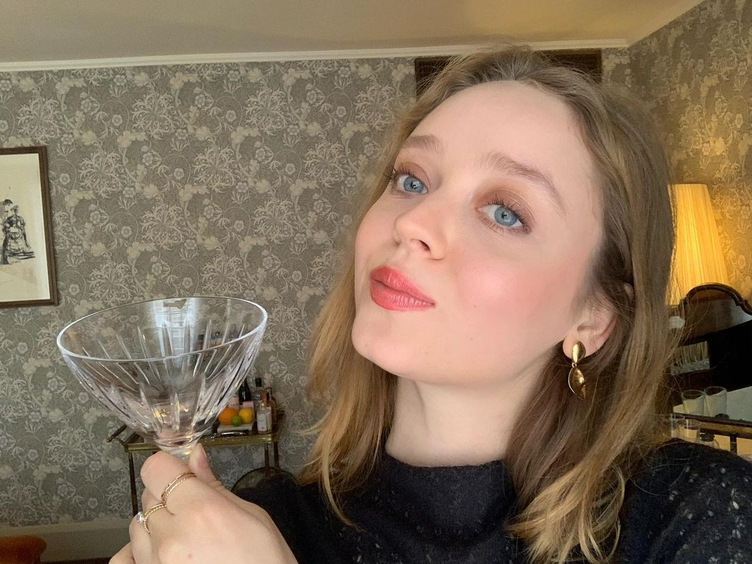 Madeleine Arthur