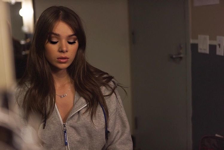 Hailee Steinfeld