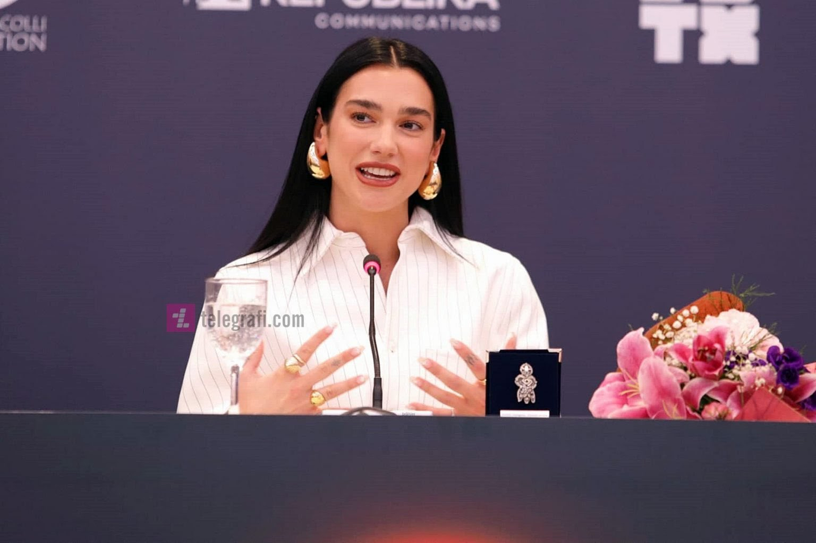 Dua Lipa
