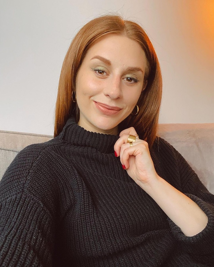 Picture of Charlotte Dobre