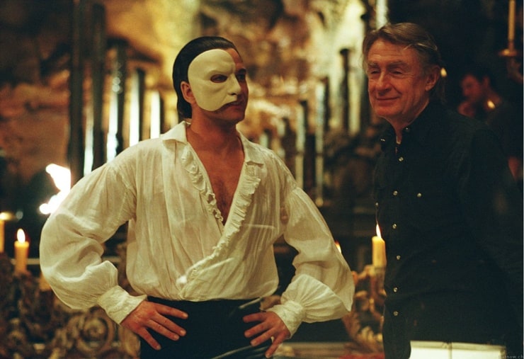 watch the phantom of the opera 2004