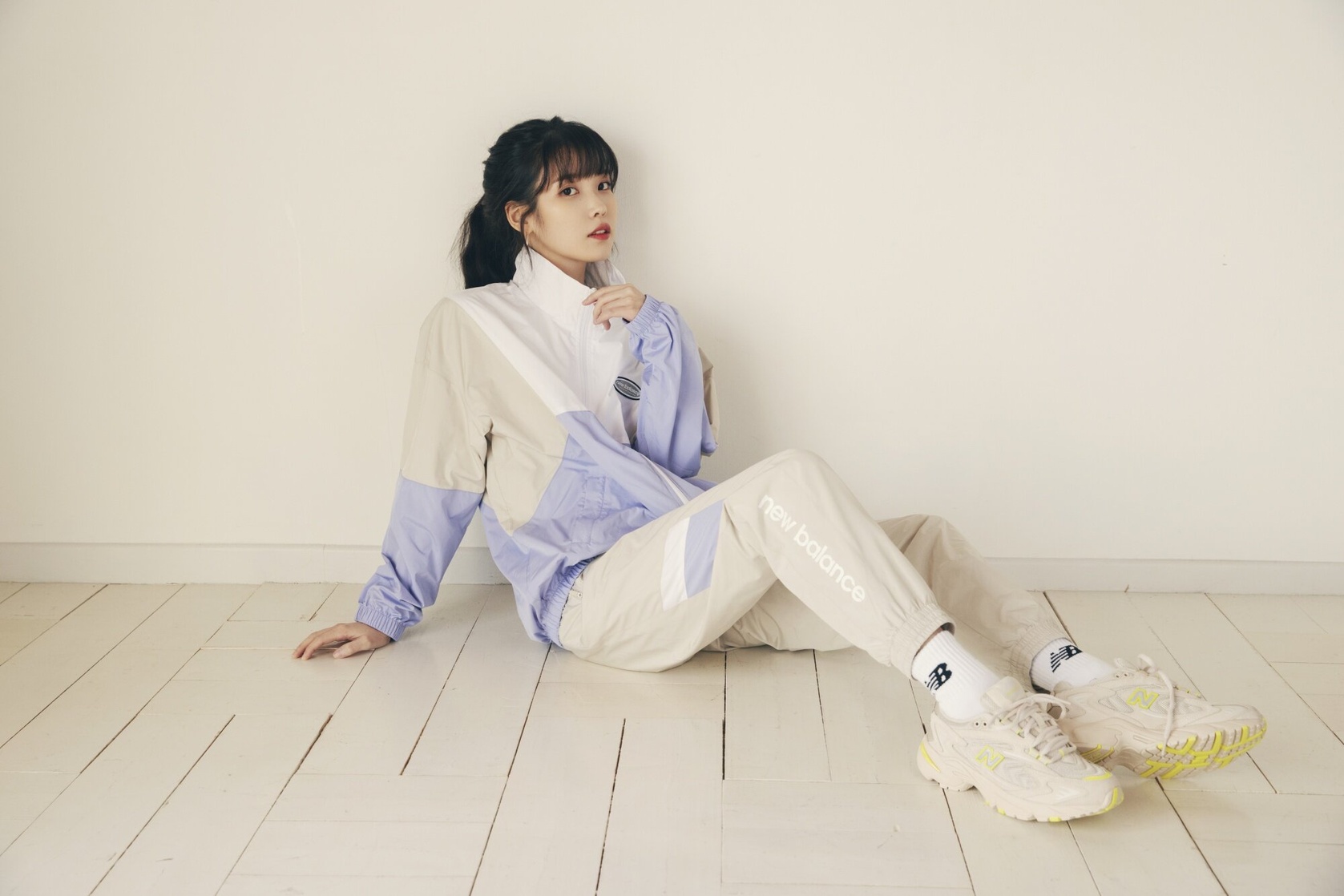 IU