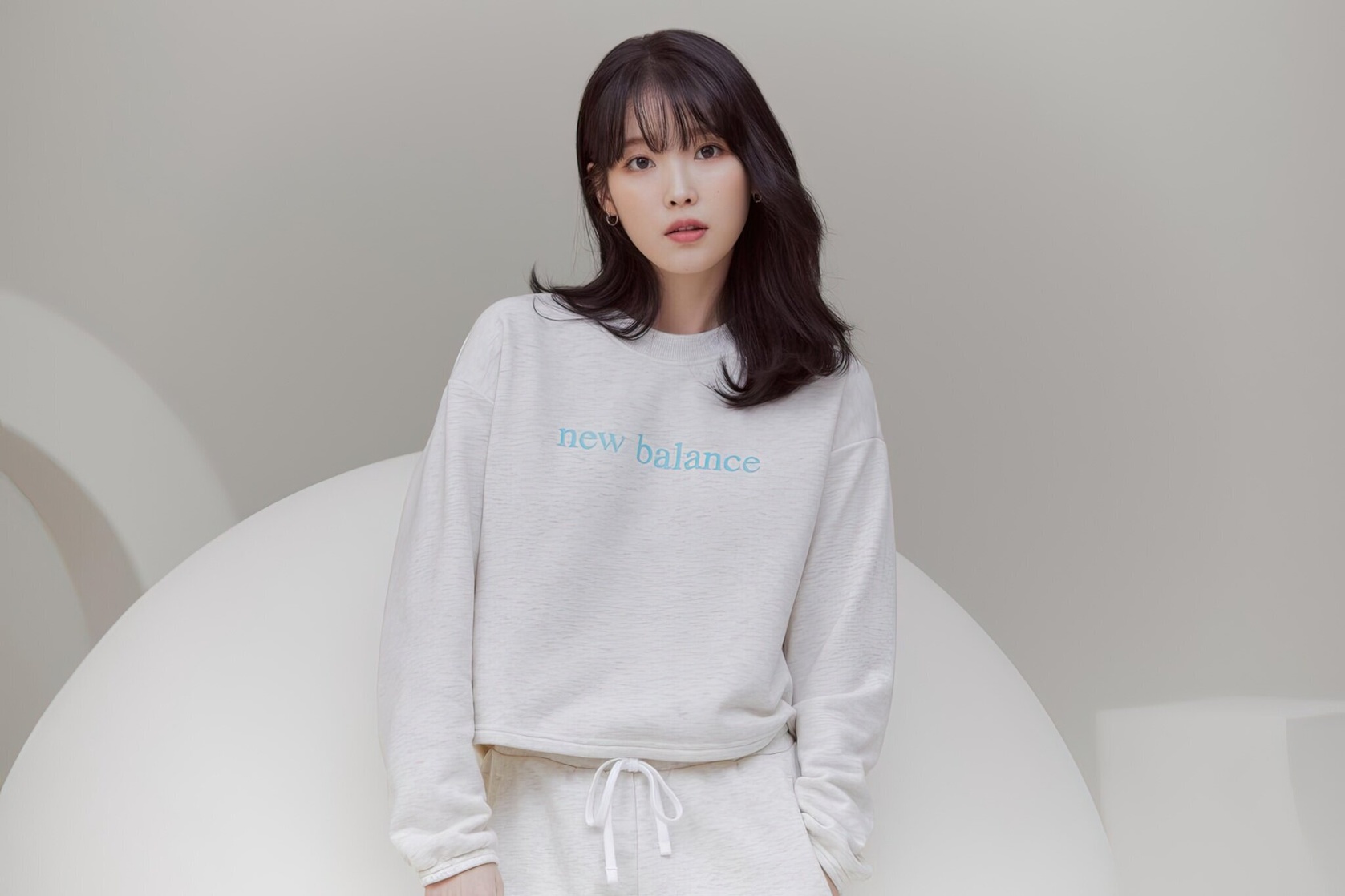 IU IU