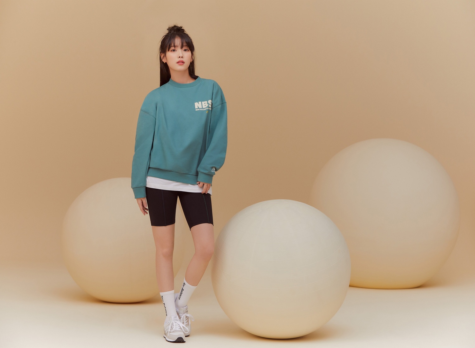 IU