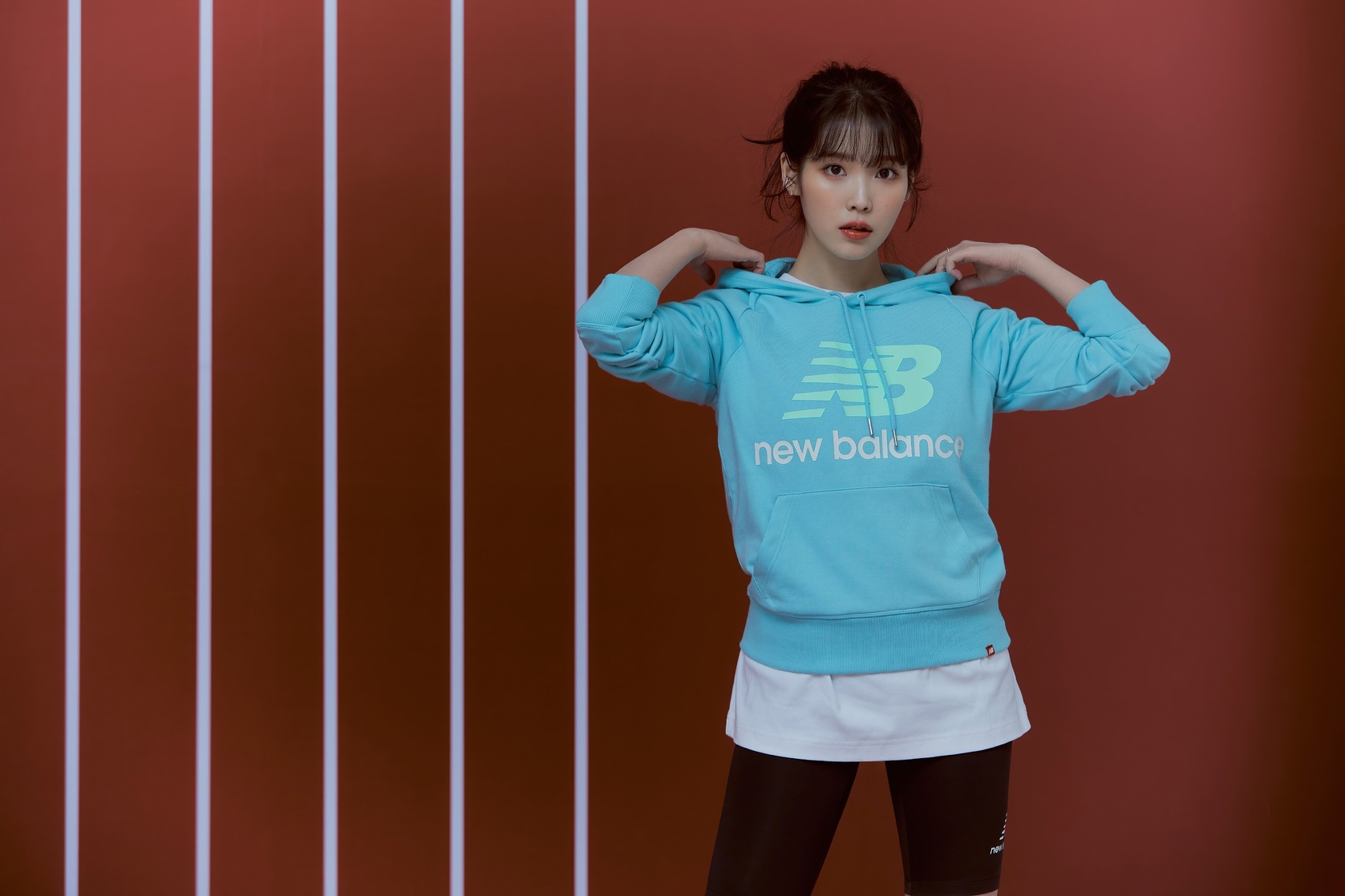 IU