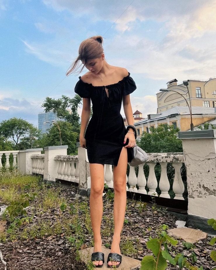 Dasha Komarova Picture