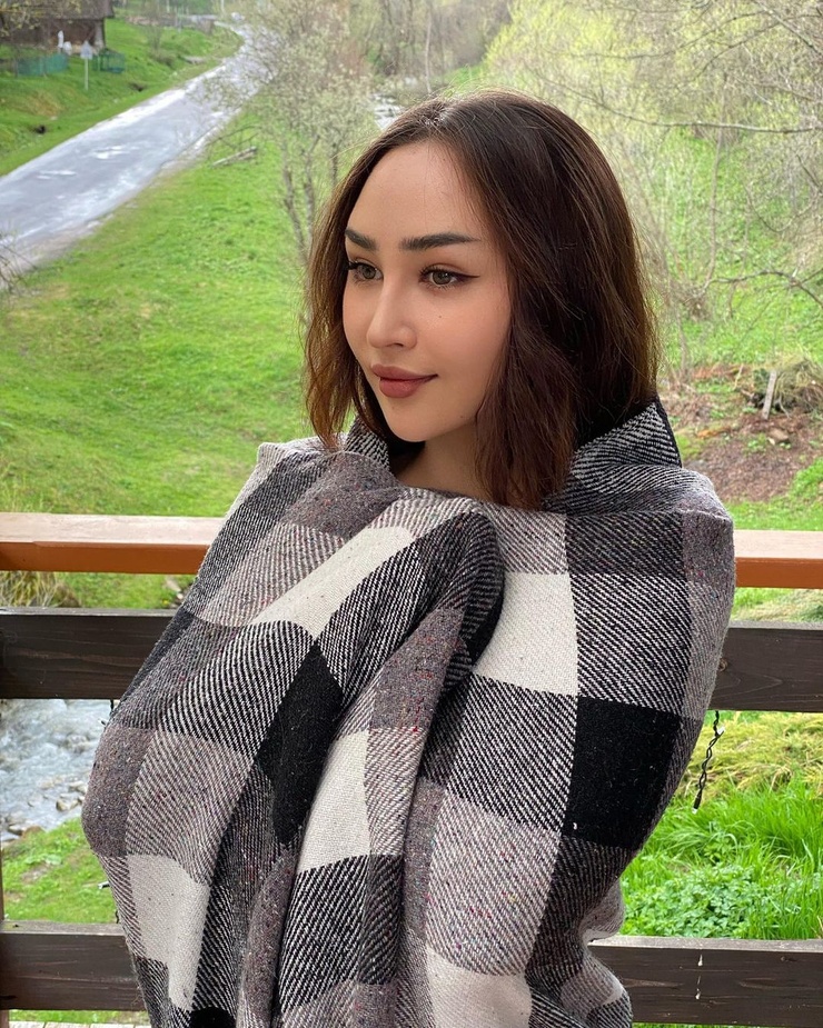 Picture of Louisa Khovanski