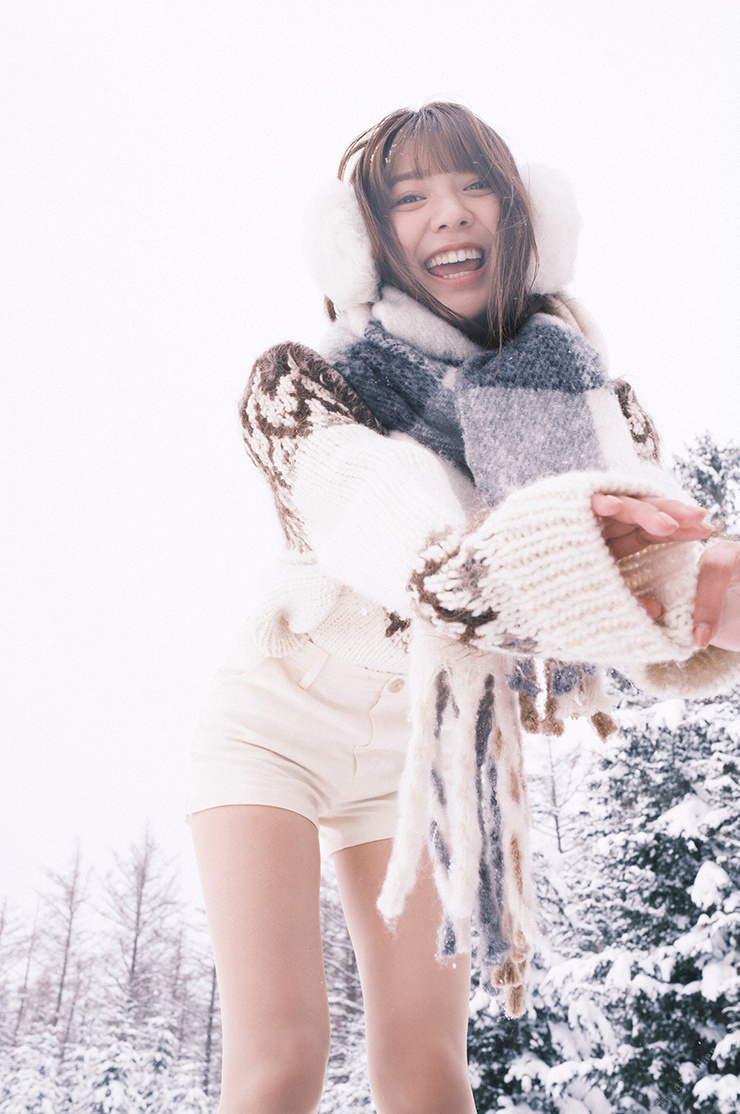 Picture of Asuka Kawazu