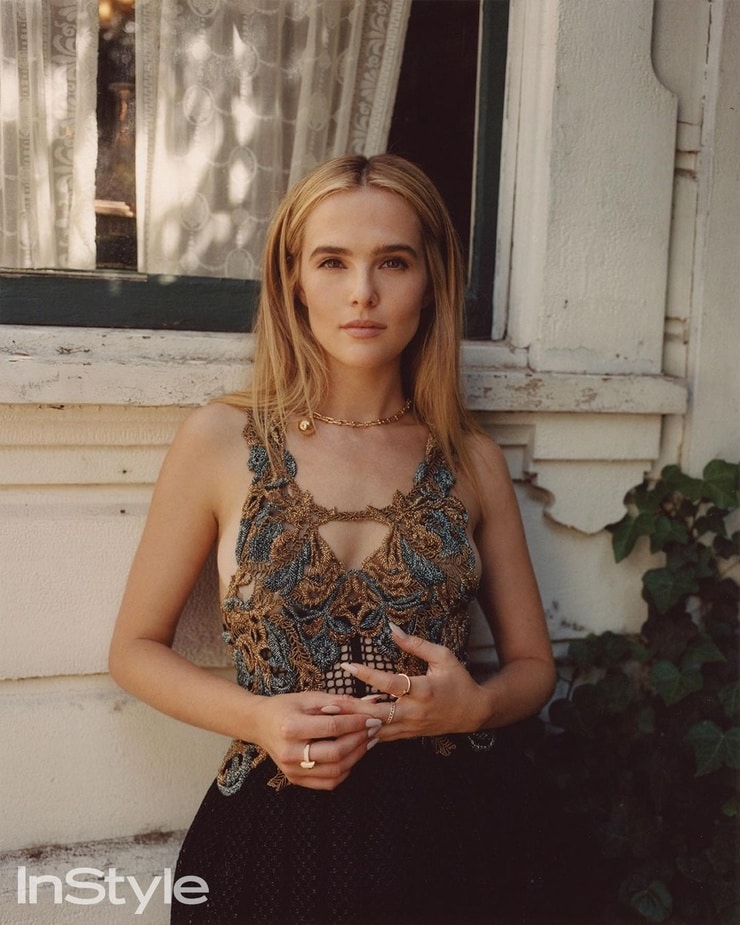 Zoey Deutch image