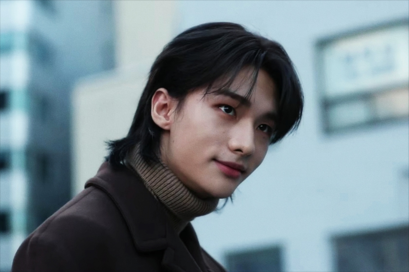 Hyun-Jin Hwang