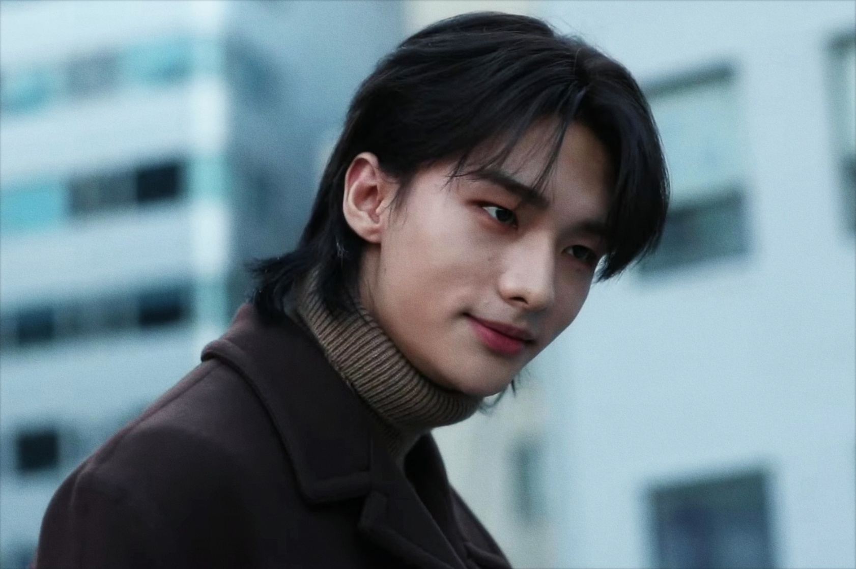 Hyun-Jin Hwang