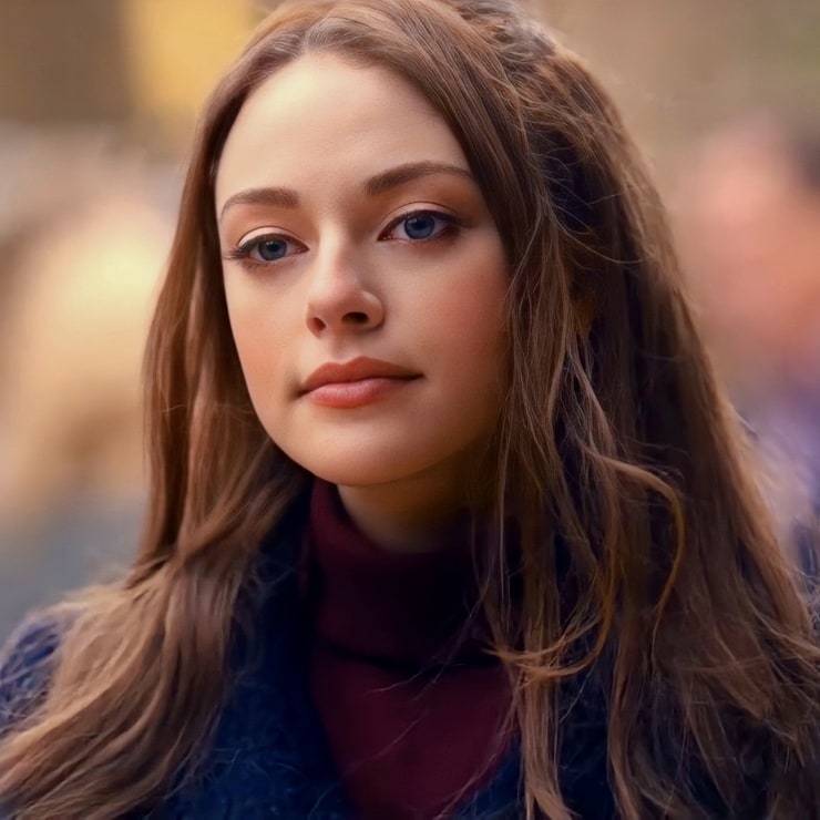 Image of Danielle Rose Russell