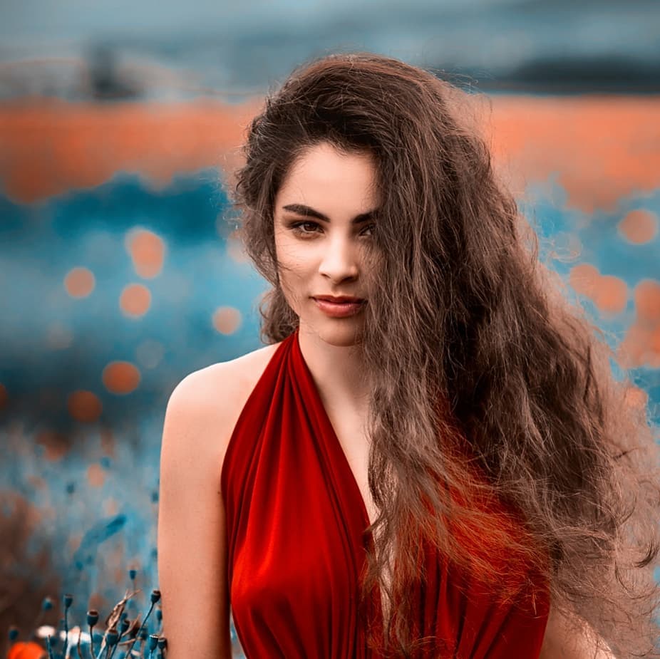 VIKTÓRIA PODMANICKÁ