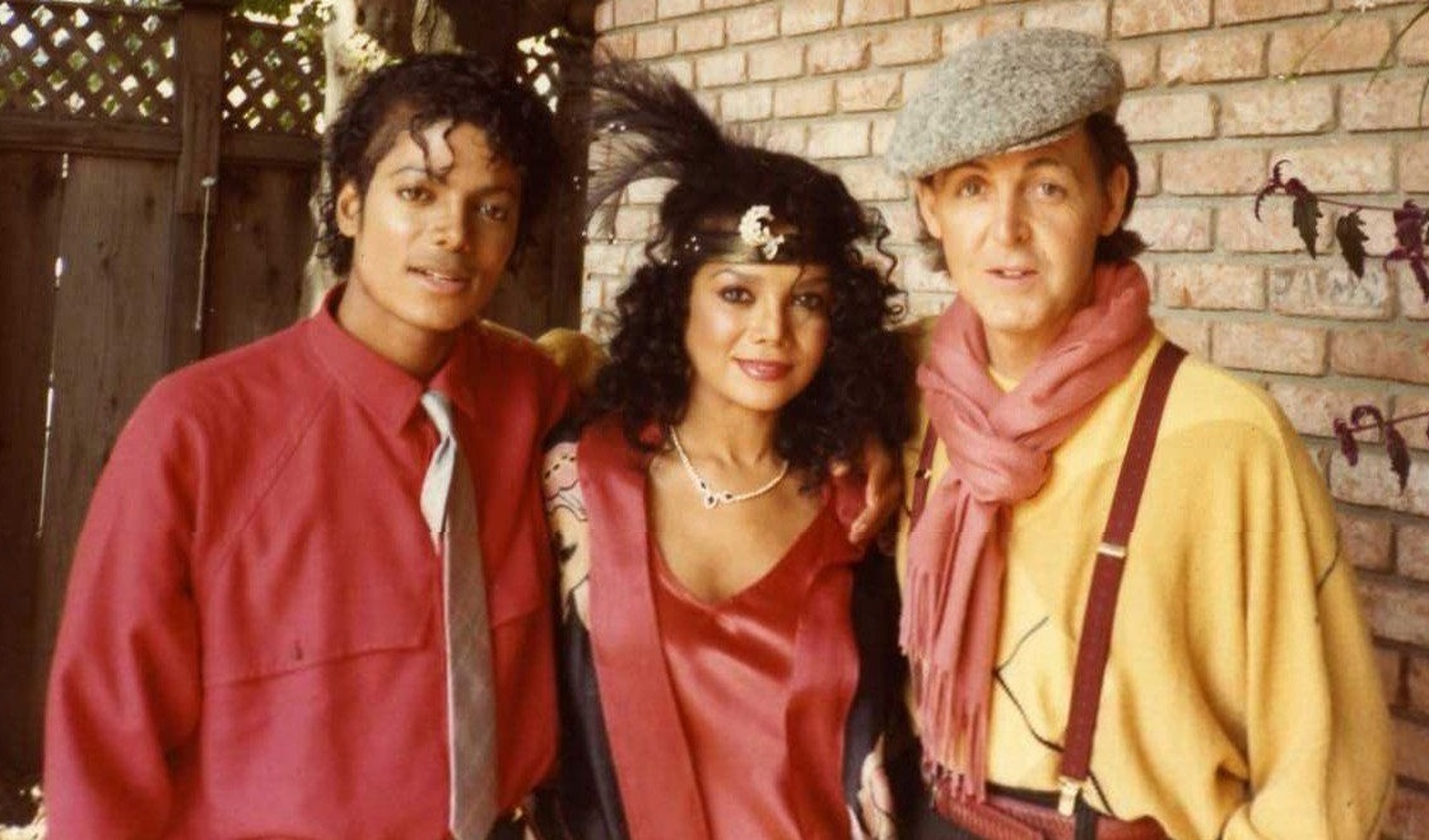 Paul McCartney Feat. Michael Jackson: Say Say Say