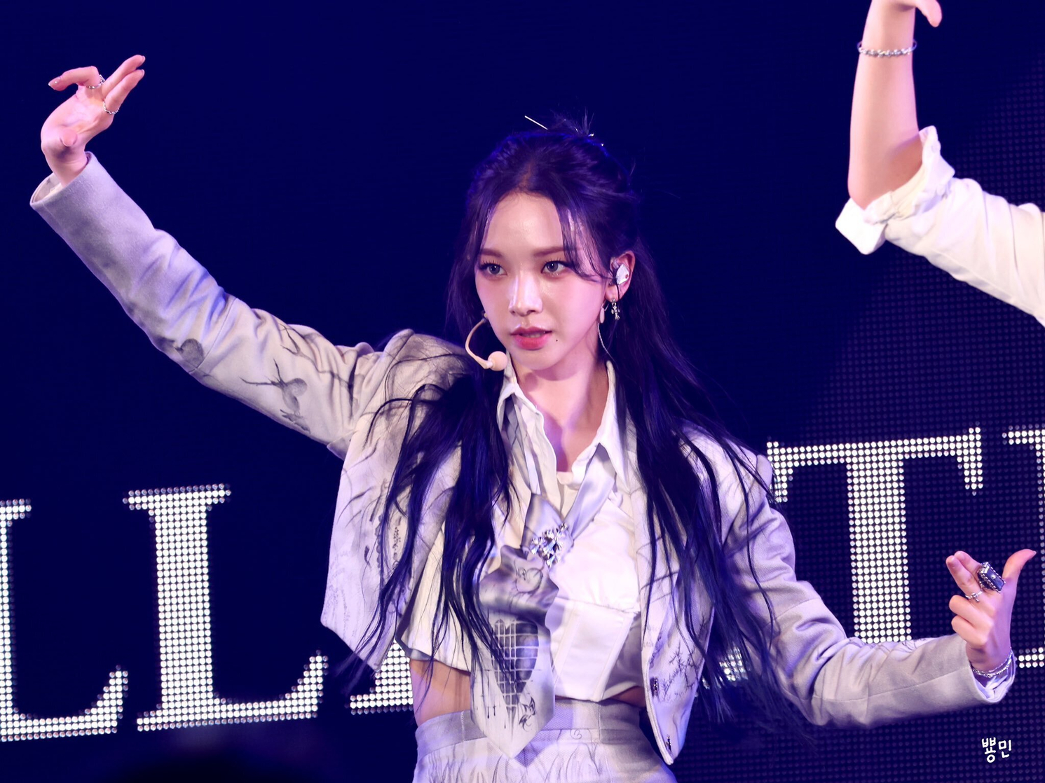 Ji-min Yoo