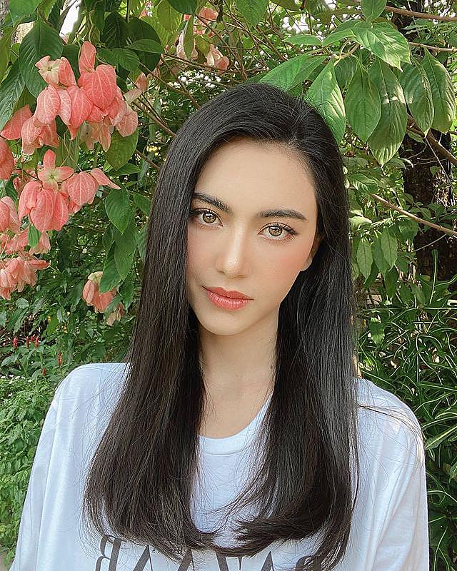 Picture of Davika Hoorne