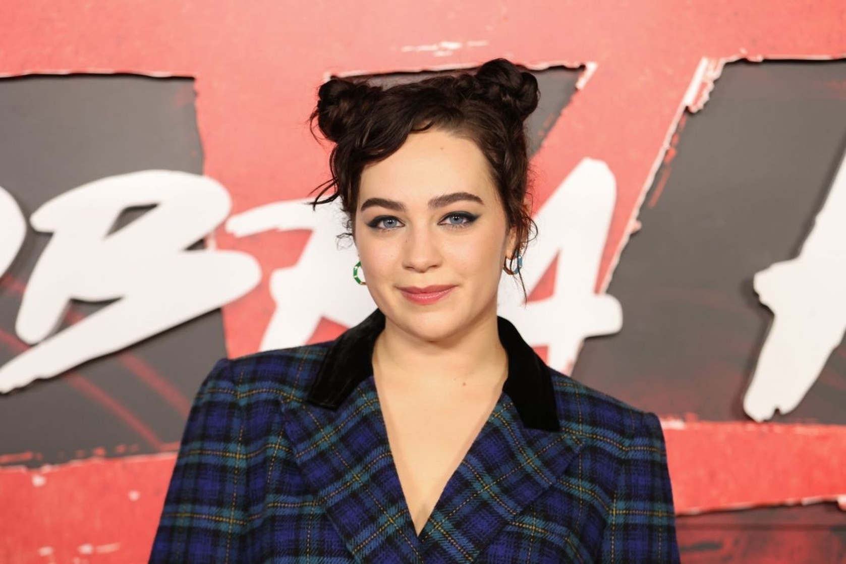 Mary Mouser