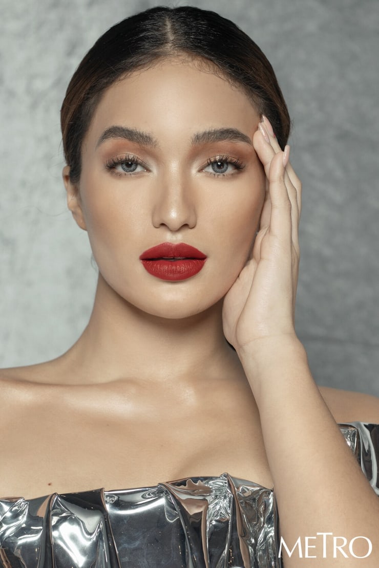 picture-of-sarah-lahbati